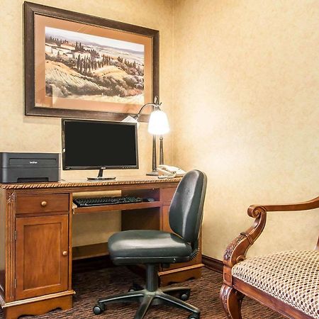 Comfort Inn & Suites Mcminnville Wine Country Eksteriør billede
